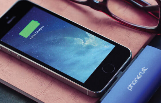 Phonesuit announces Flex XT pocket charger for iPhone