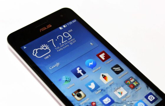 Asus Zenfone 5 Review