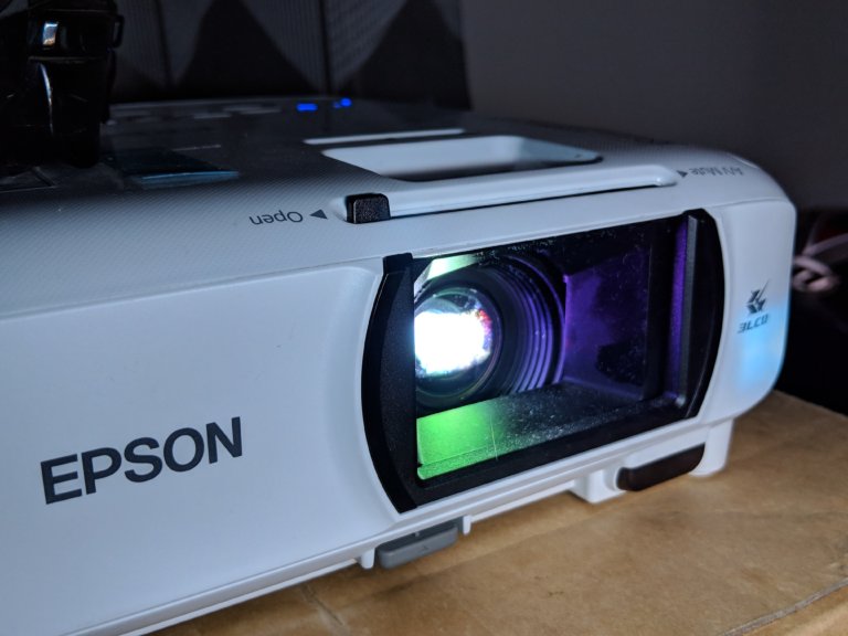 Epson TW650: An Excellent Projector Affordable For Homes