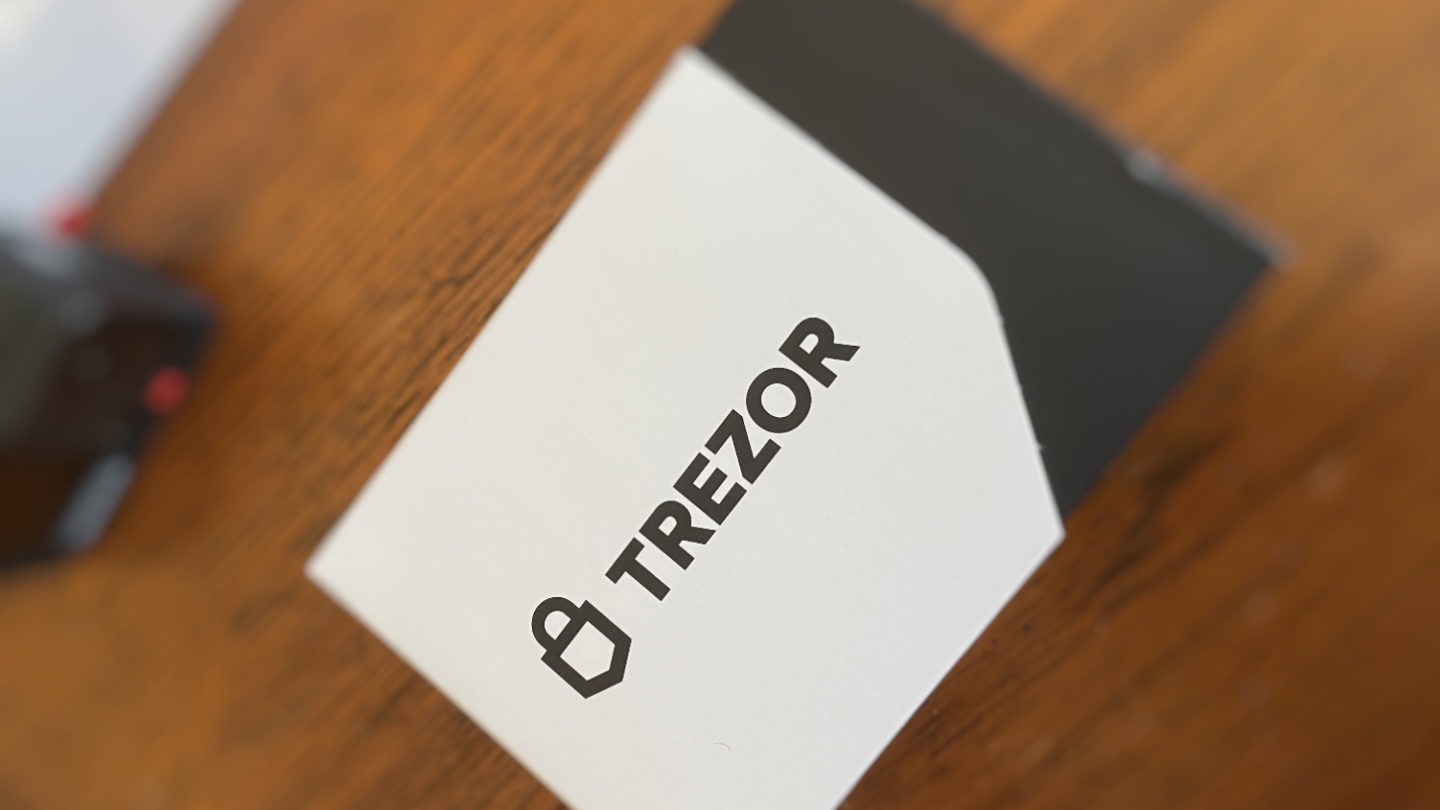 Trezor Model T