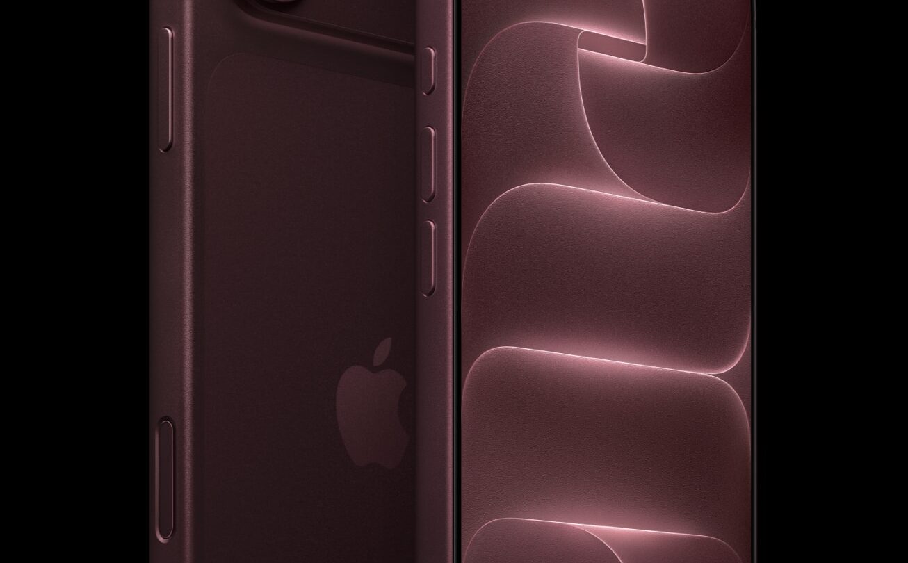 iPhone 18 Pro and iPhone 18 Pro Max in burgundy, announced by Apple in September 2026