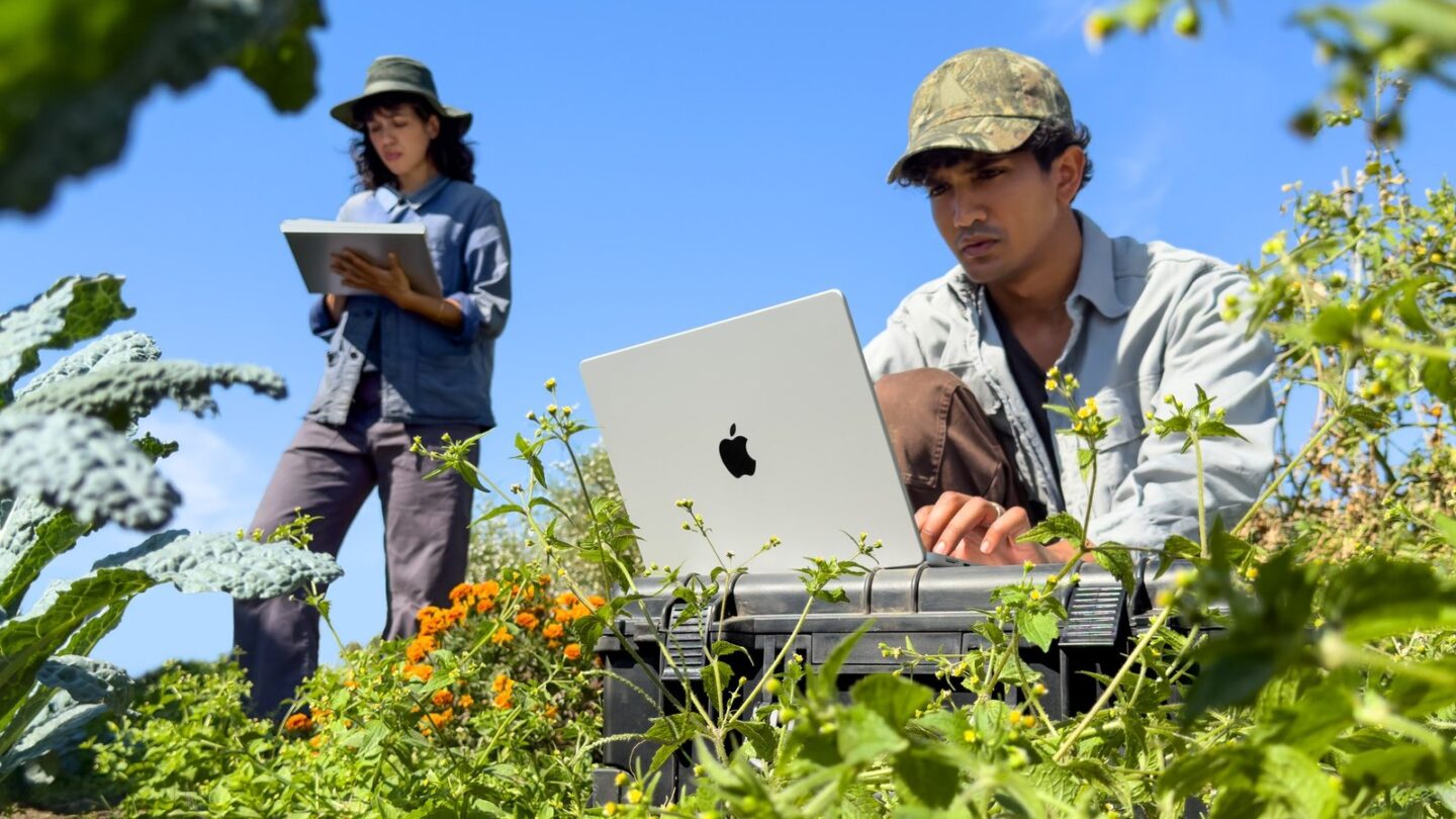 M6 MacBook Pro and iMac: India Price, Specs and Which Mac to Buy